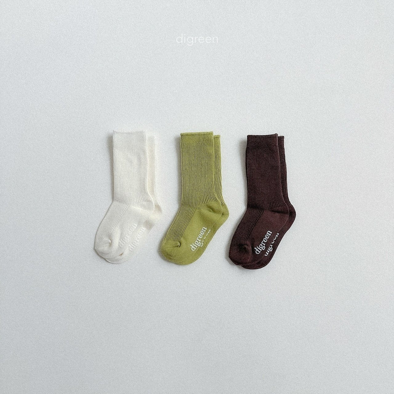 ［digreen］Olive socks set