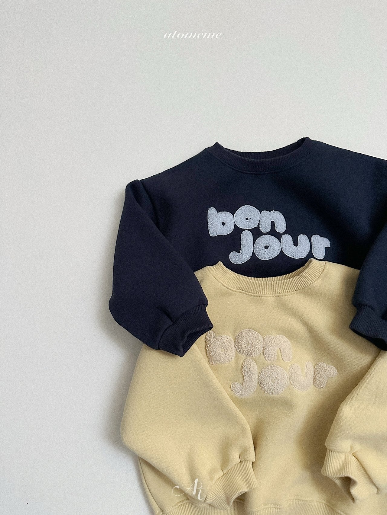 [atomeme] Bonjour Sweatshirt