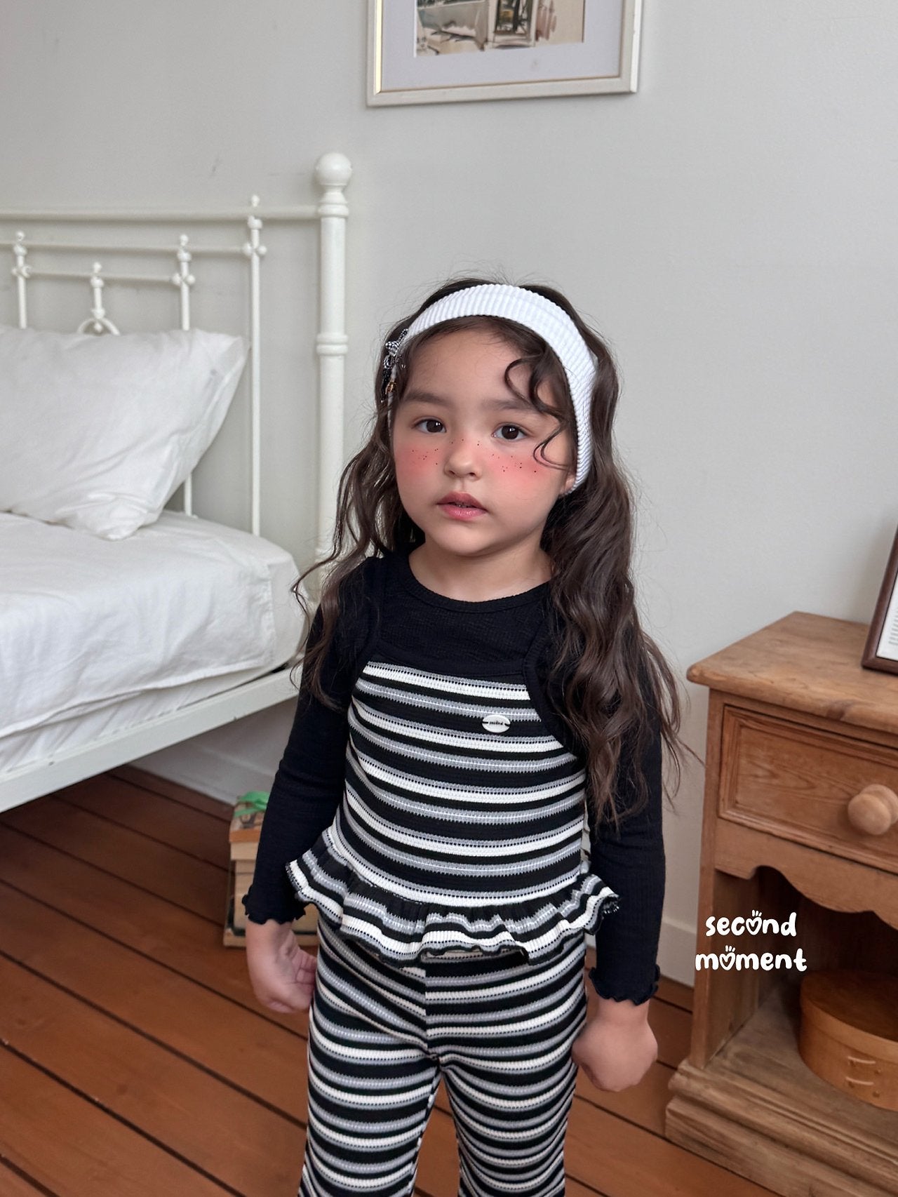 ［second moment］Peanut stripe frill camisole