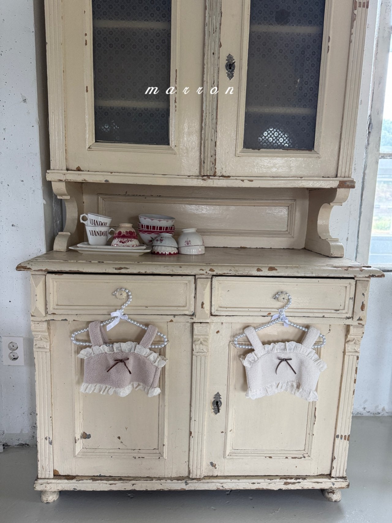 ［marron］Ribbon boa bustier