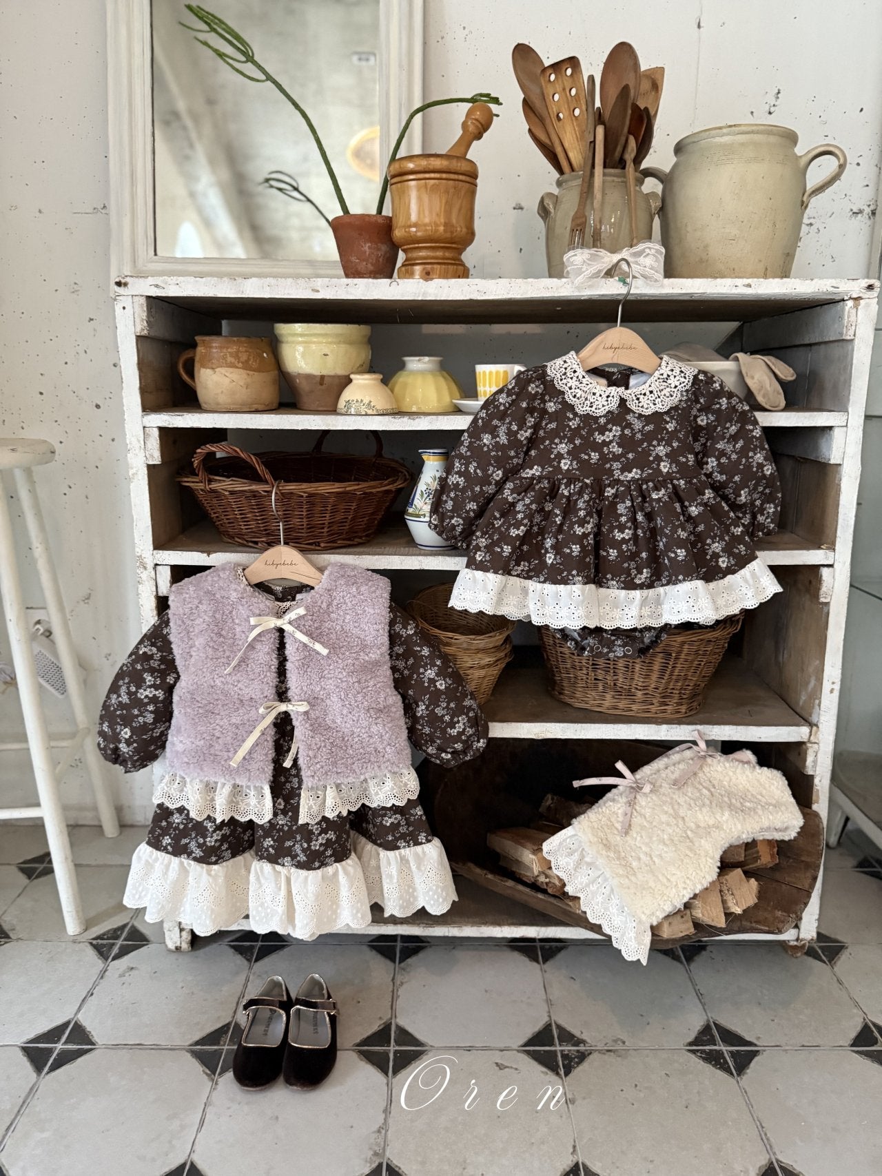 ［OREN］Selena flower padding one-piece (1oz)