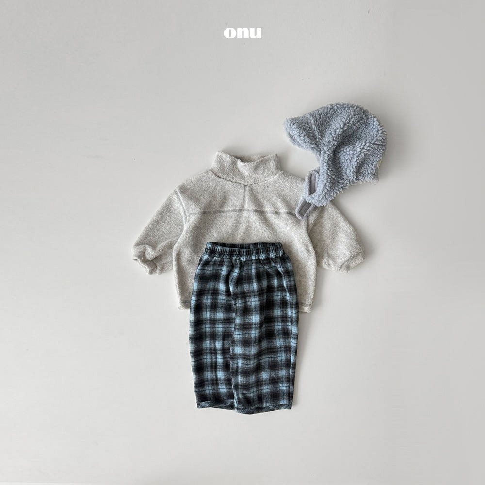 ［onu］Fleece turtleneck tops
