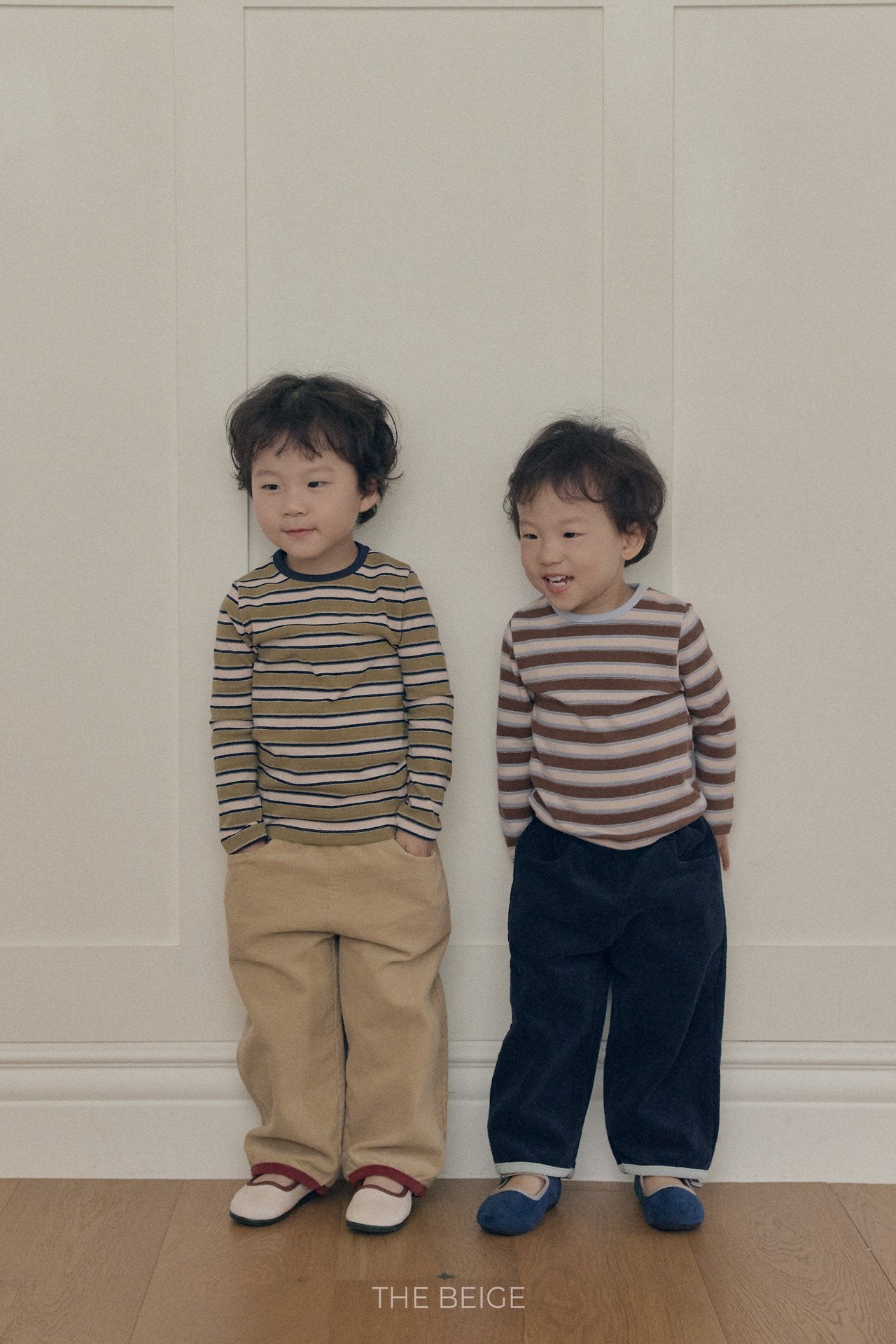 ［The beige］Multi Stripe Tee