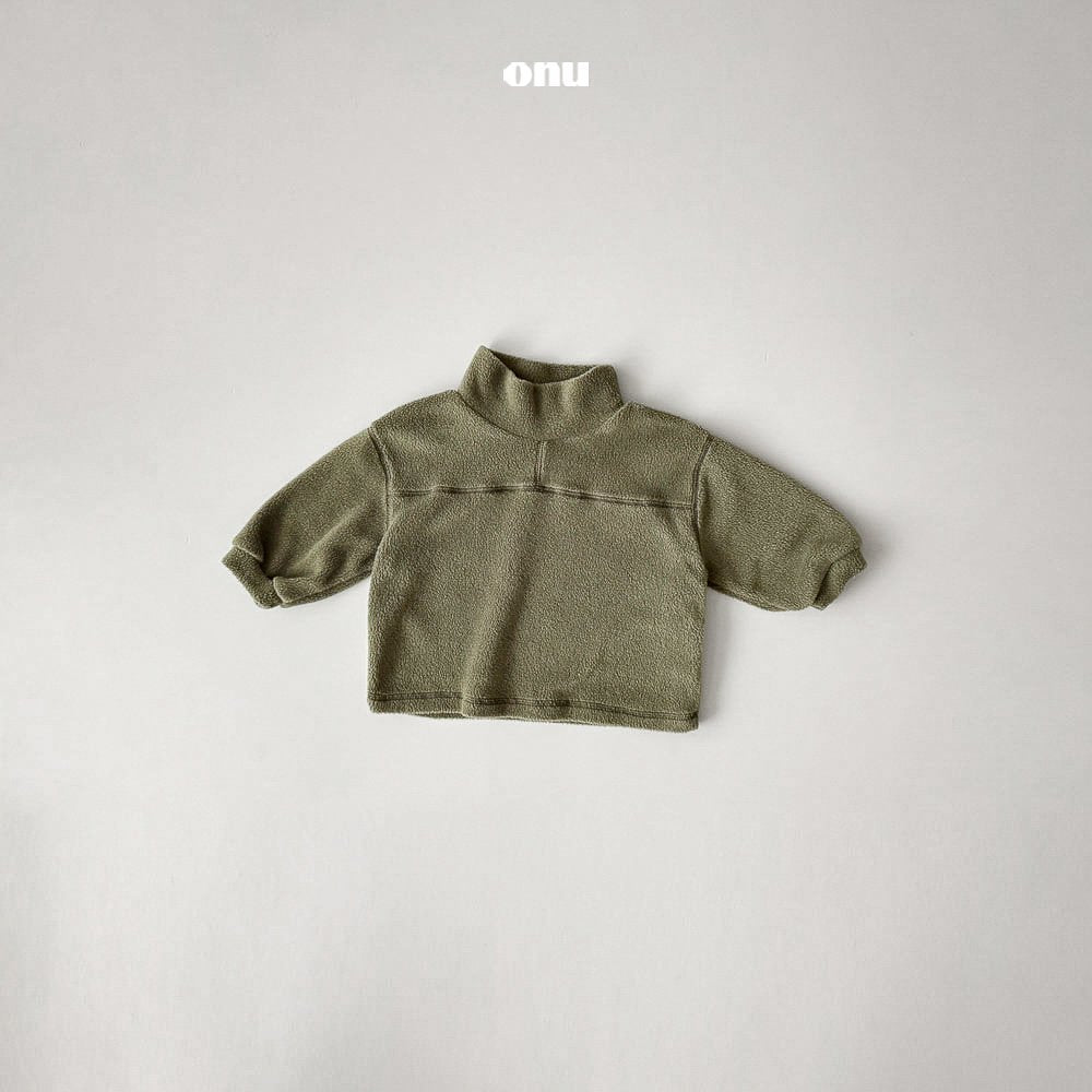［onu］Fleece turtleneck tops