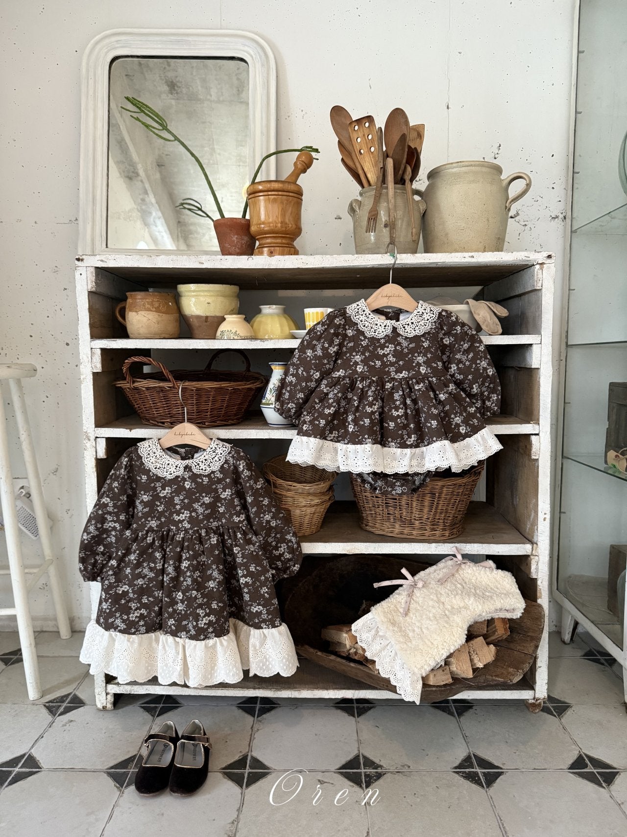 ［OREN］Selena flower padding one-piece (1oz)