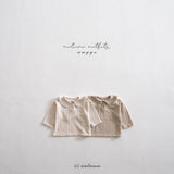［anggo］Yogurt collar t-shirt