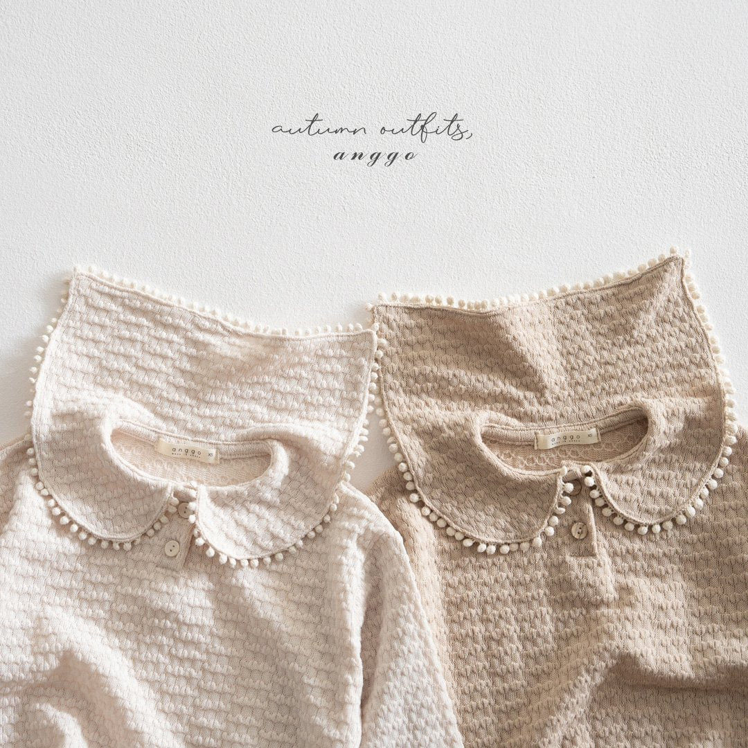 ［anggo］Yogurt collar t-shirt