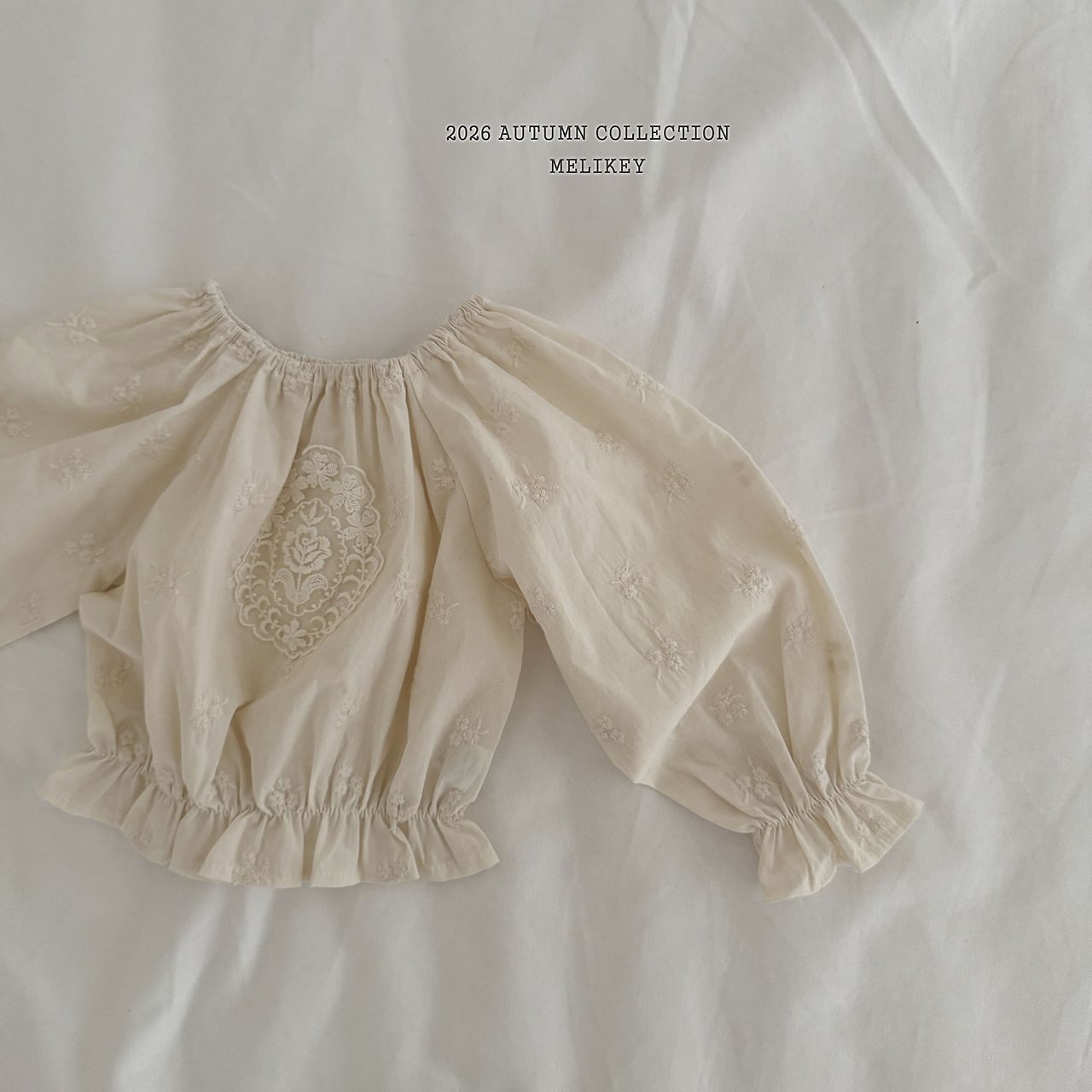 ［Melikey］Hazel blouse