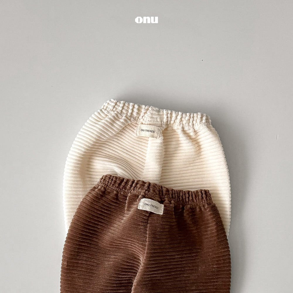 ［onu］Corduroy rib pants