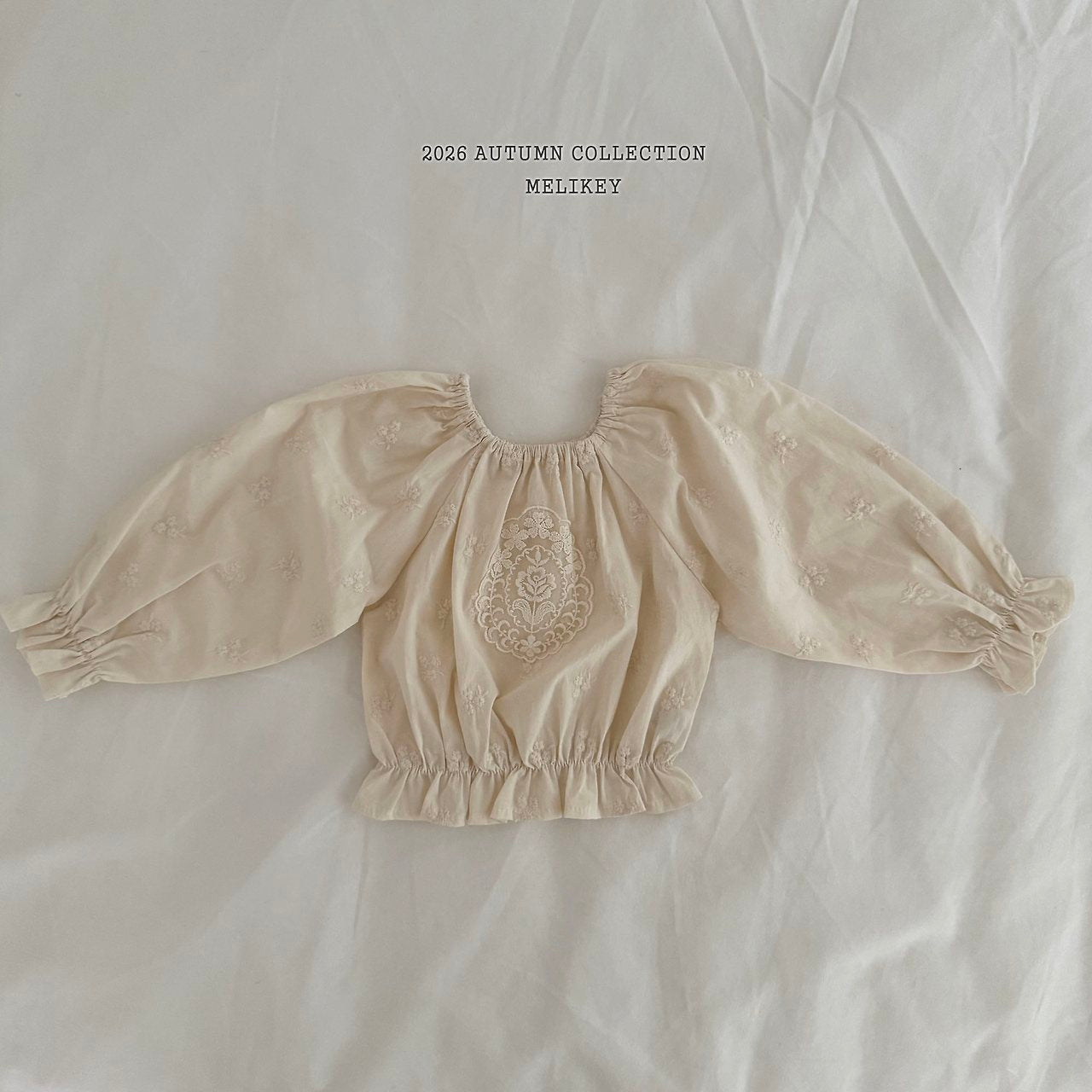 ［Melikey］Hazel blouse