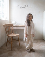 ［anggo］Yogurt collar t-shirt