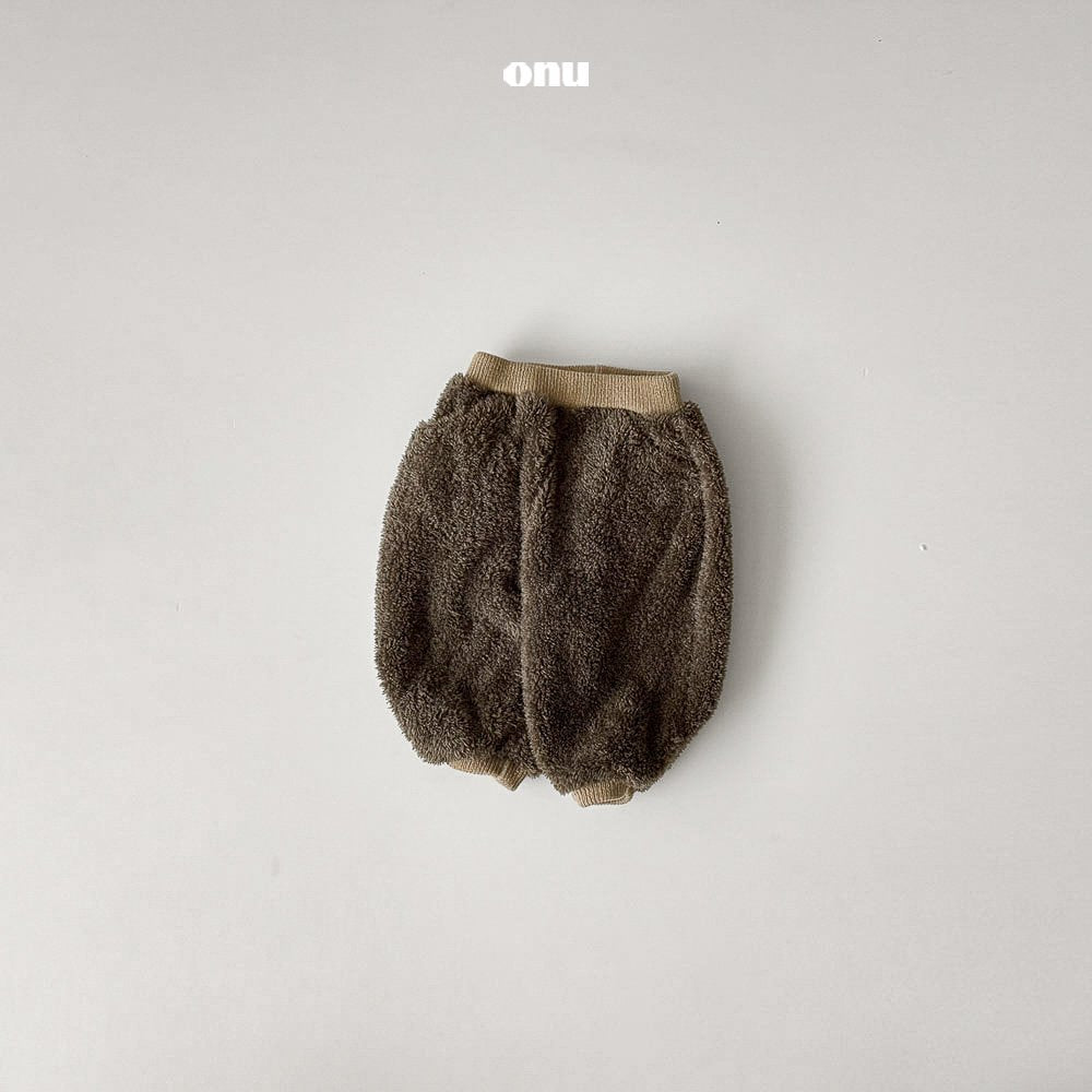 ［onu］Poodle jogger pants