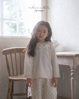 ［anggo］Yogurt collar t-shirt