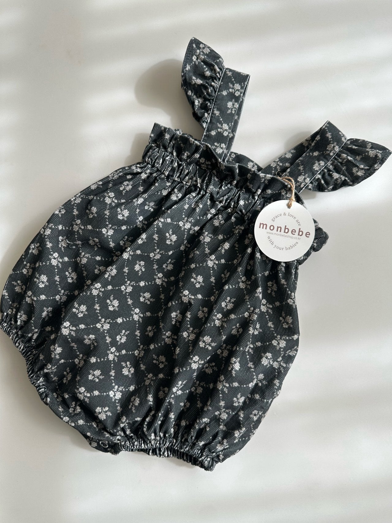[monbebe] Corduroy frill rompers