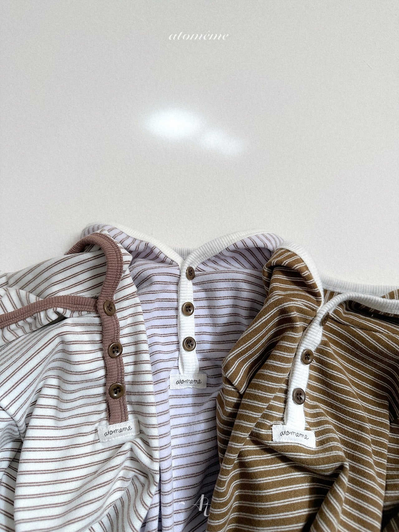 [atomeme] Caramel Stripe Hoodie