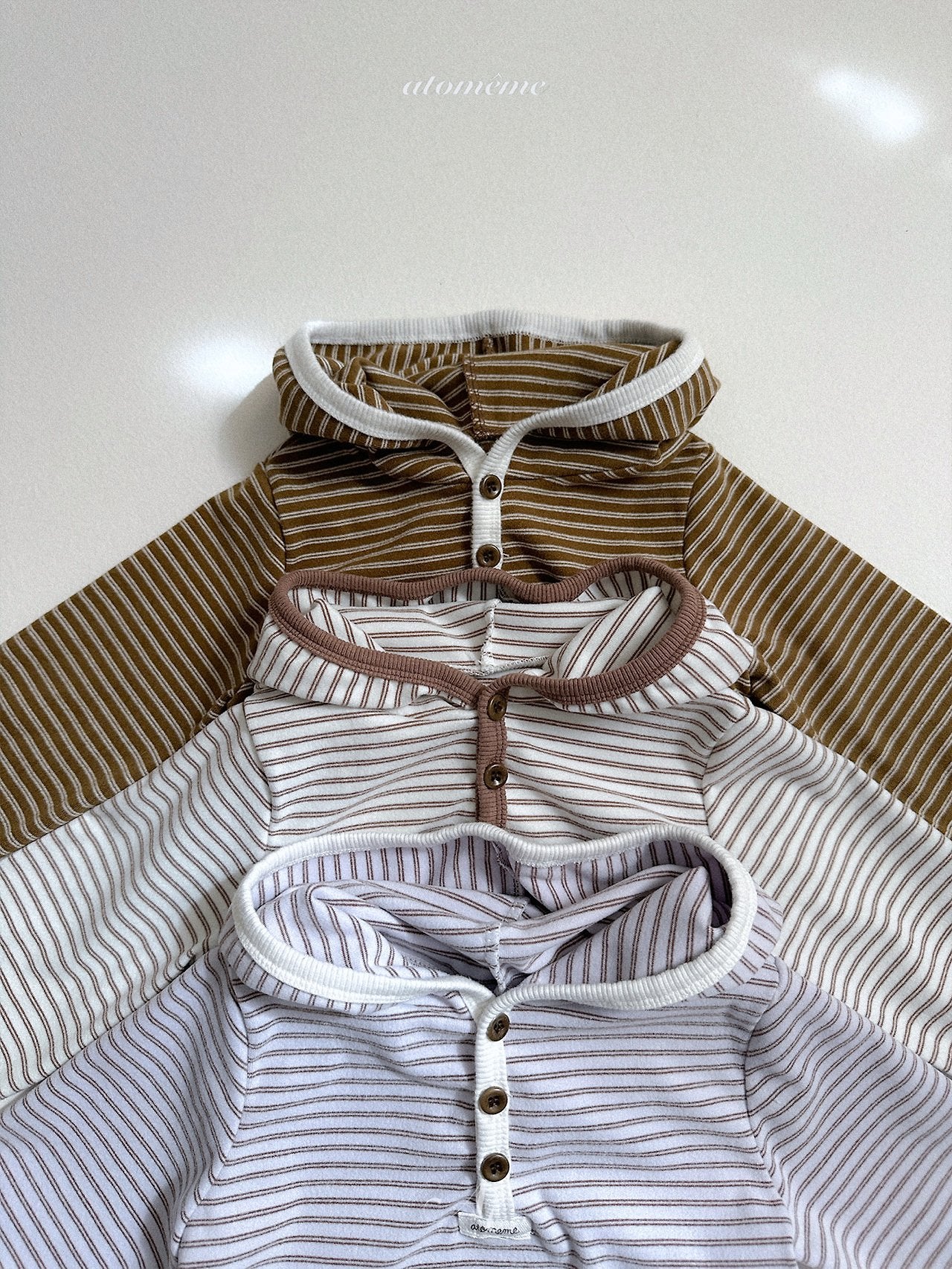 [atomeme] Caramel Stripe Hoodie
