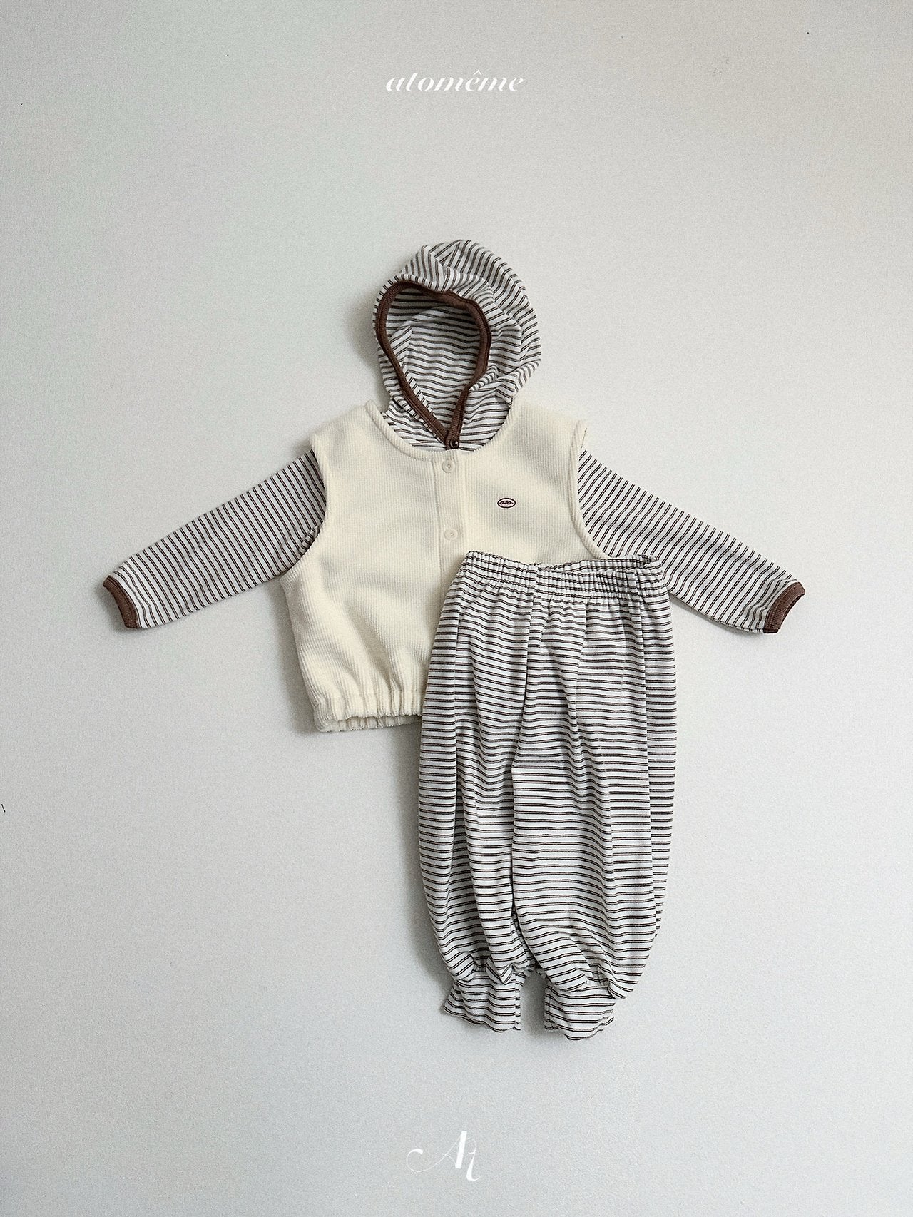 [atomeme] Caramel Stripe Hoodie