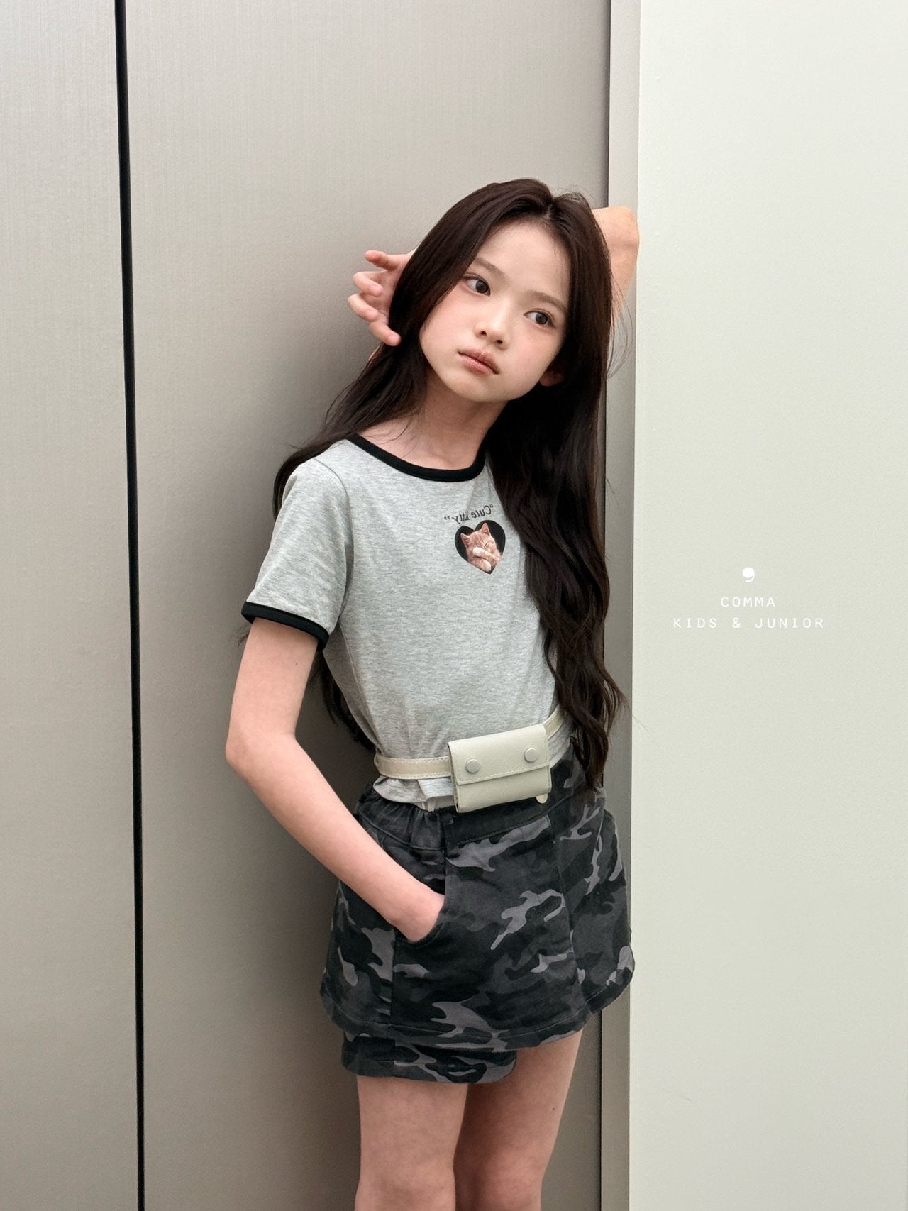 ［comma］Army skirt pants