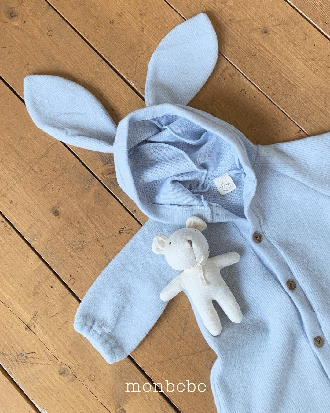 [monbebe] Bunny suit