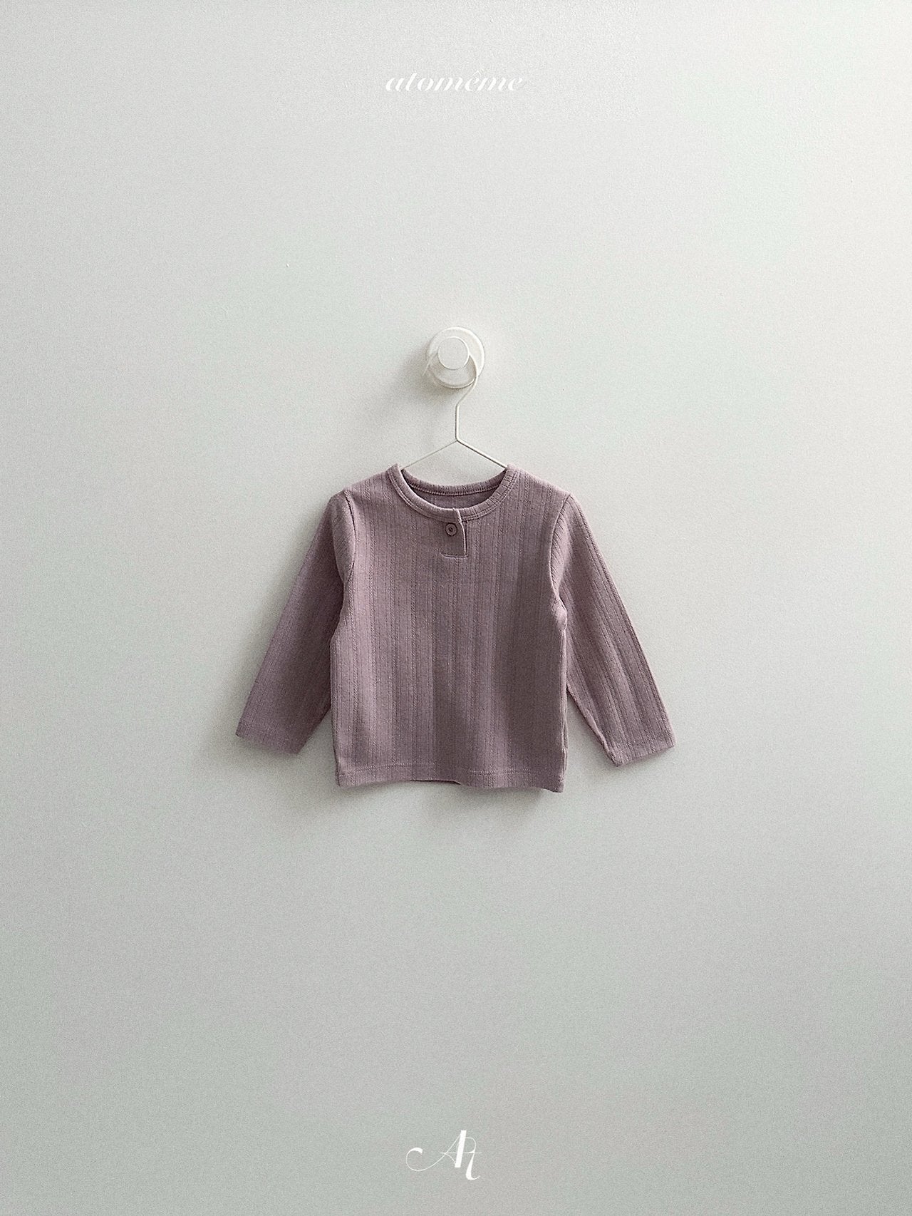 [atomeme] Rene Eyelet Tee