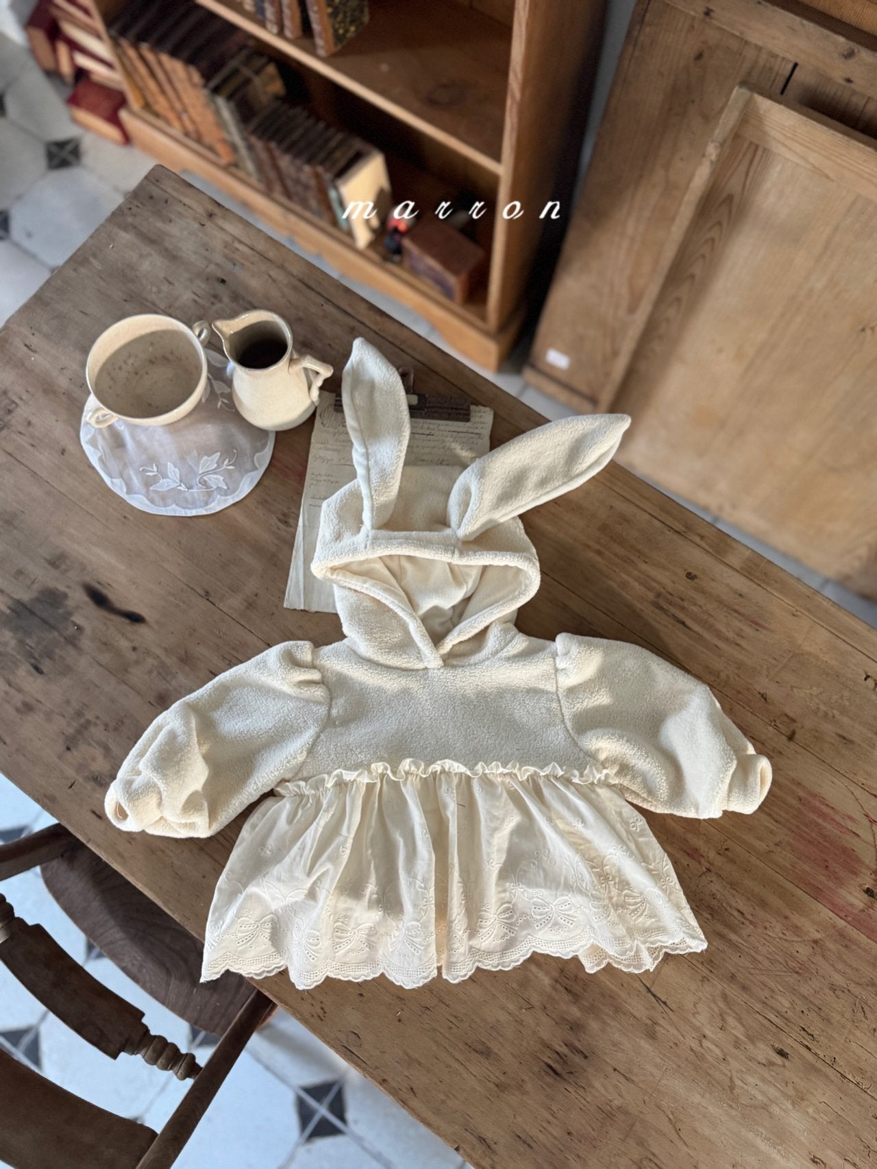 ［marron］Bunny lace hoodie