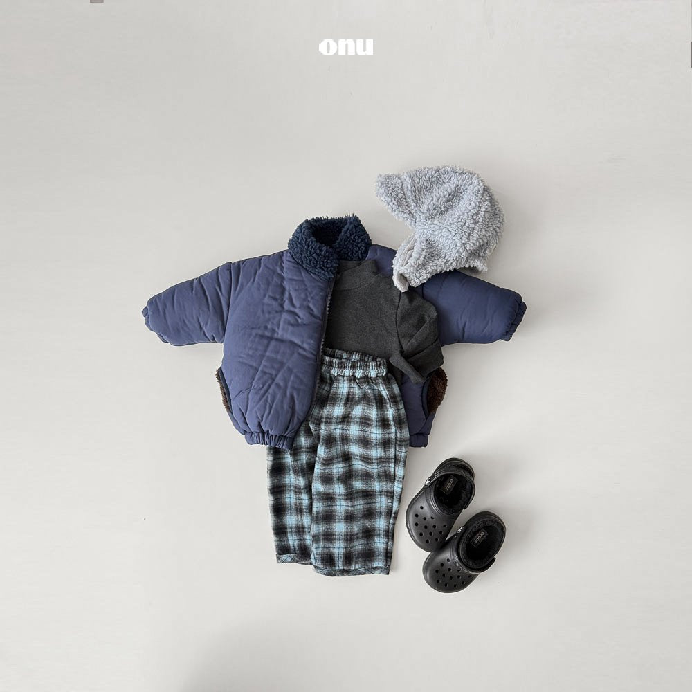 ［onu］Check warm pants