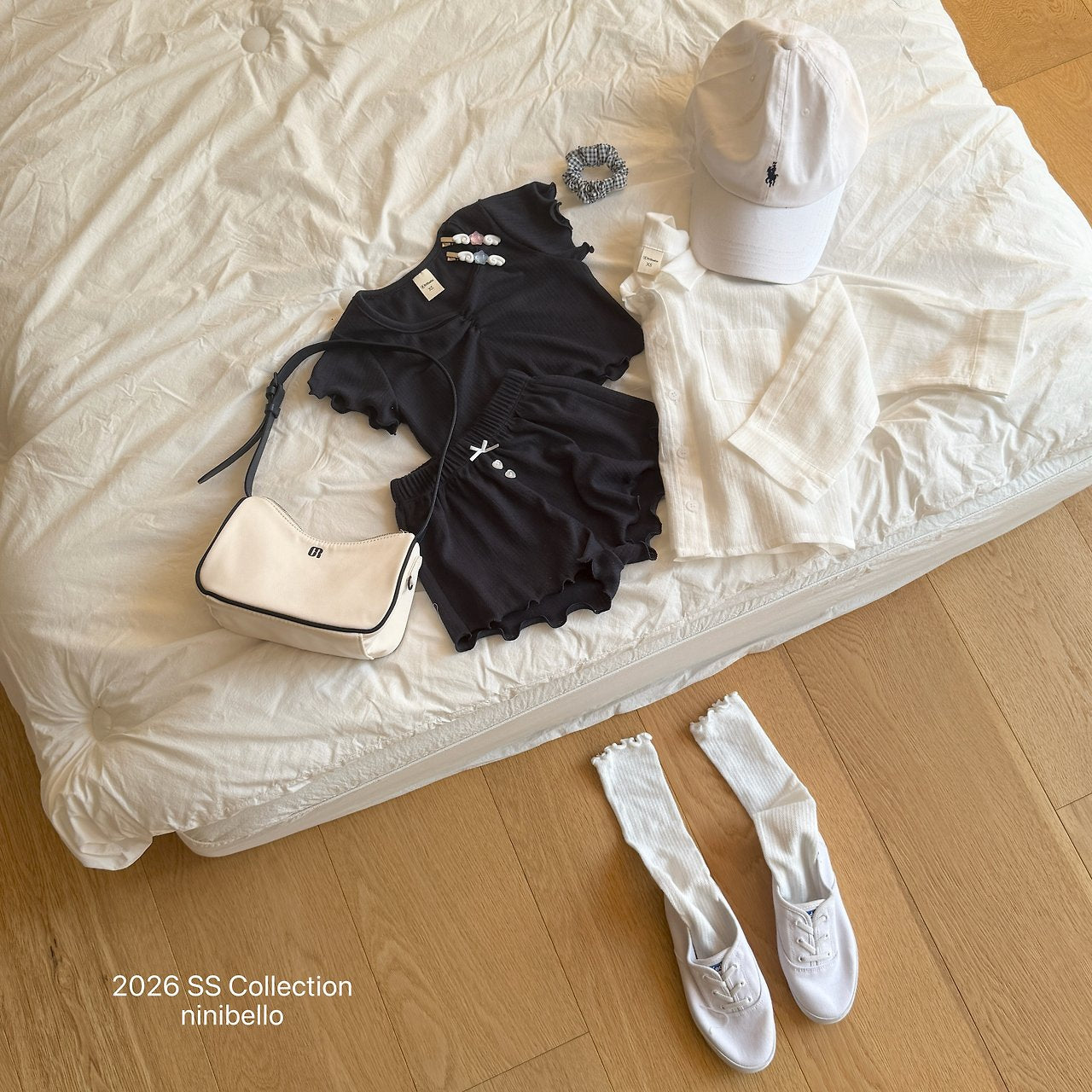 ［ninibello］Mellow eyelet tee