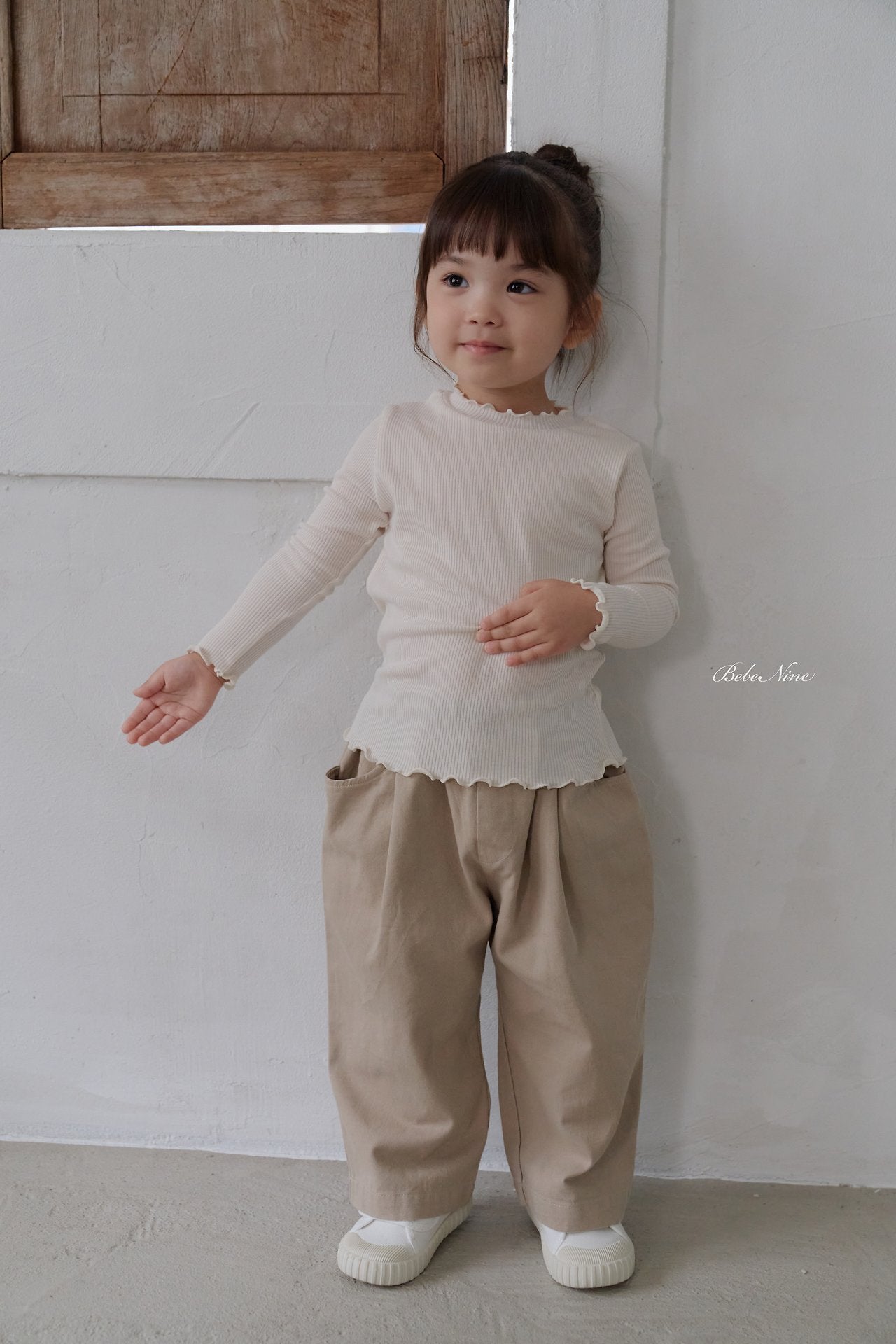 ［bebenine］Soft Ruffle Rib Tee