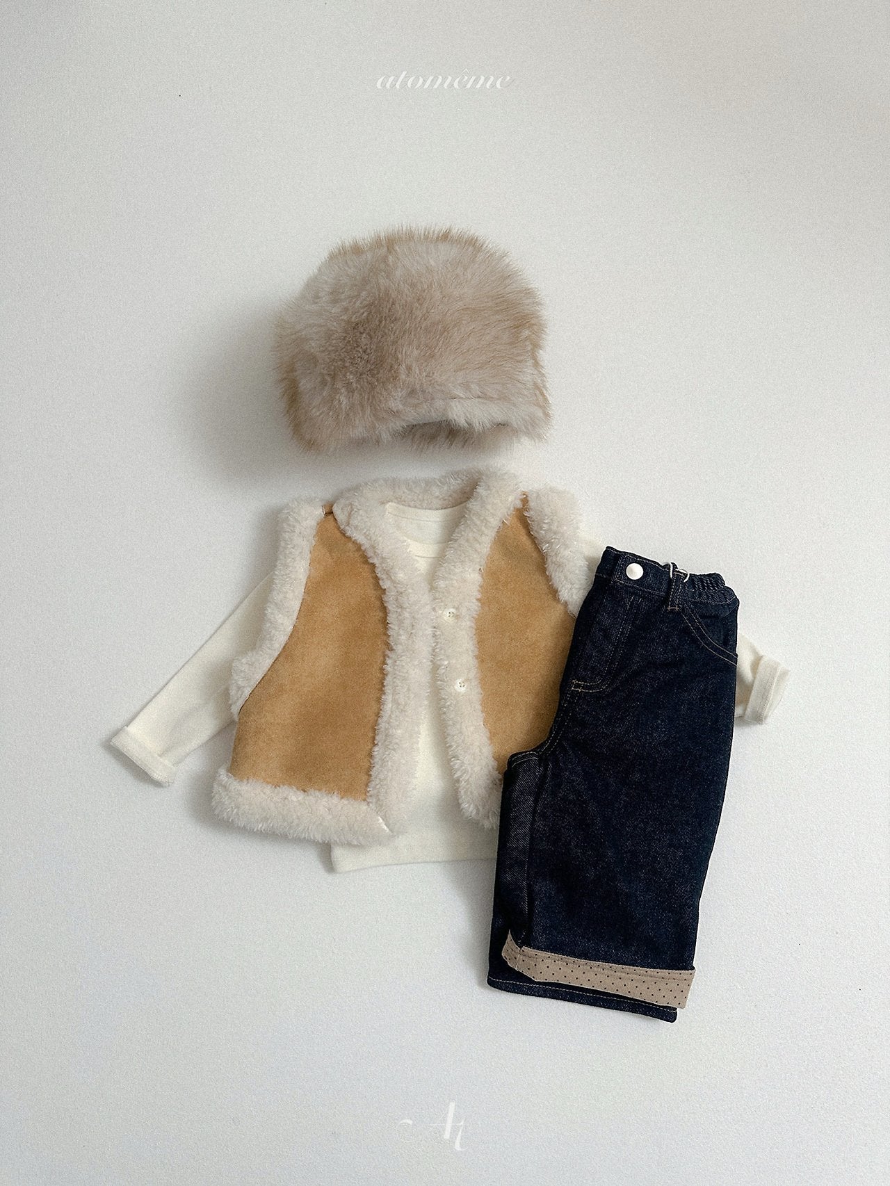 [atomeme] Reversible Mustang Vest