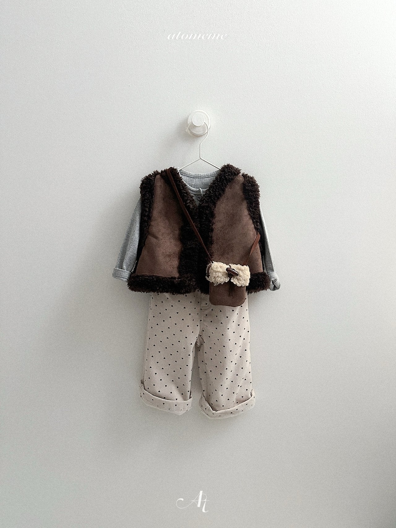 [atomeme] Reversible Mustang Vest