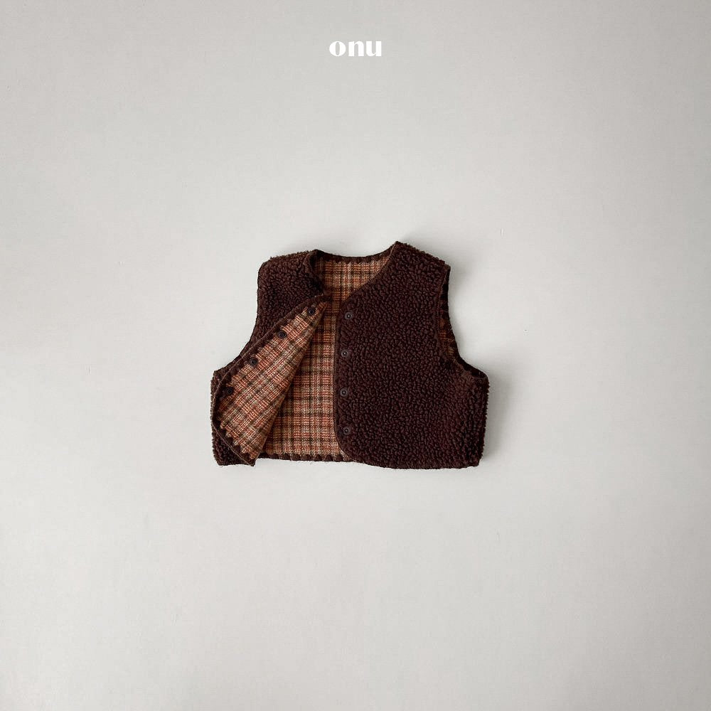 ［onu］Check boa vest