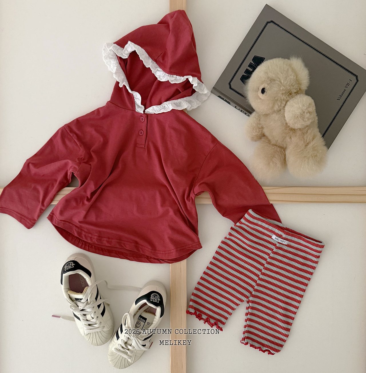 ［Melikey］Sona lace hood tee