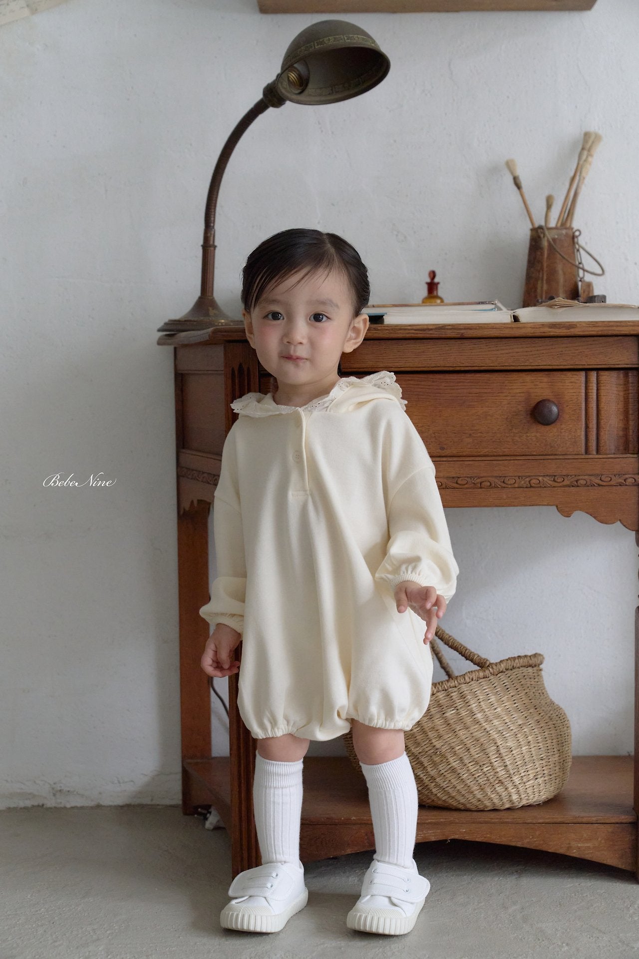 ［bebenine］Lace Hood Suit