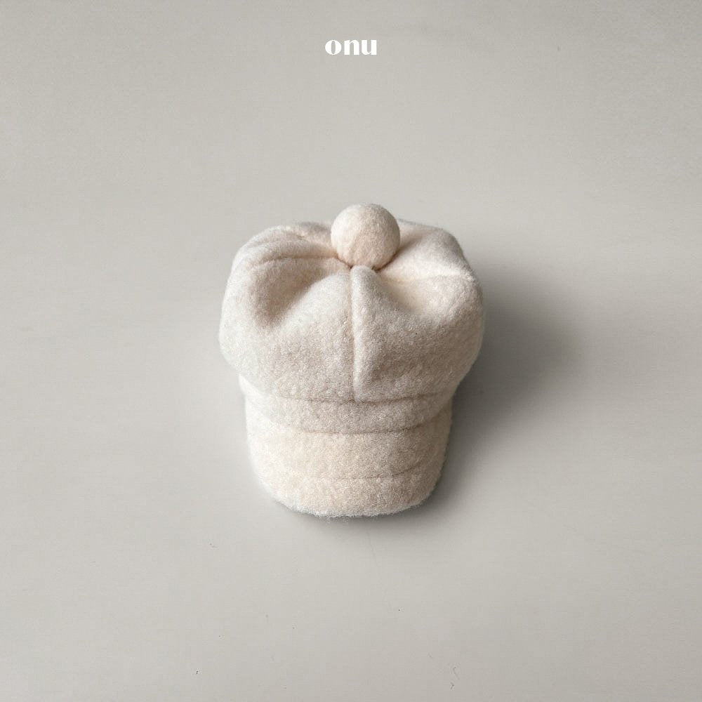 ［onu］Pompom cap