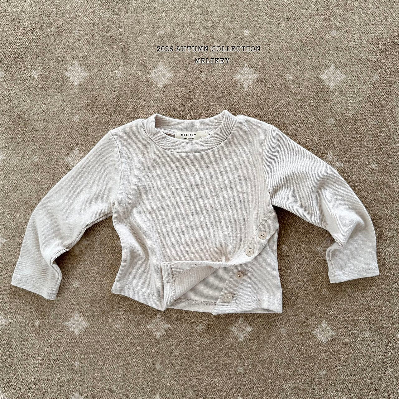 ［Melikey］Button crop tee