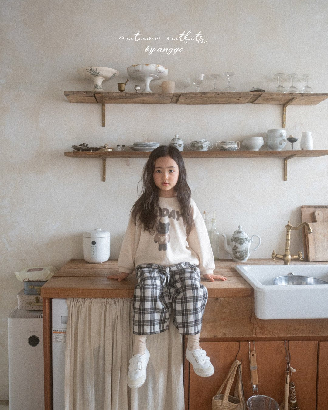［anggo］Meow sweatshirt