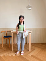 ［comma］Cool jogger pants