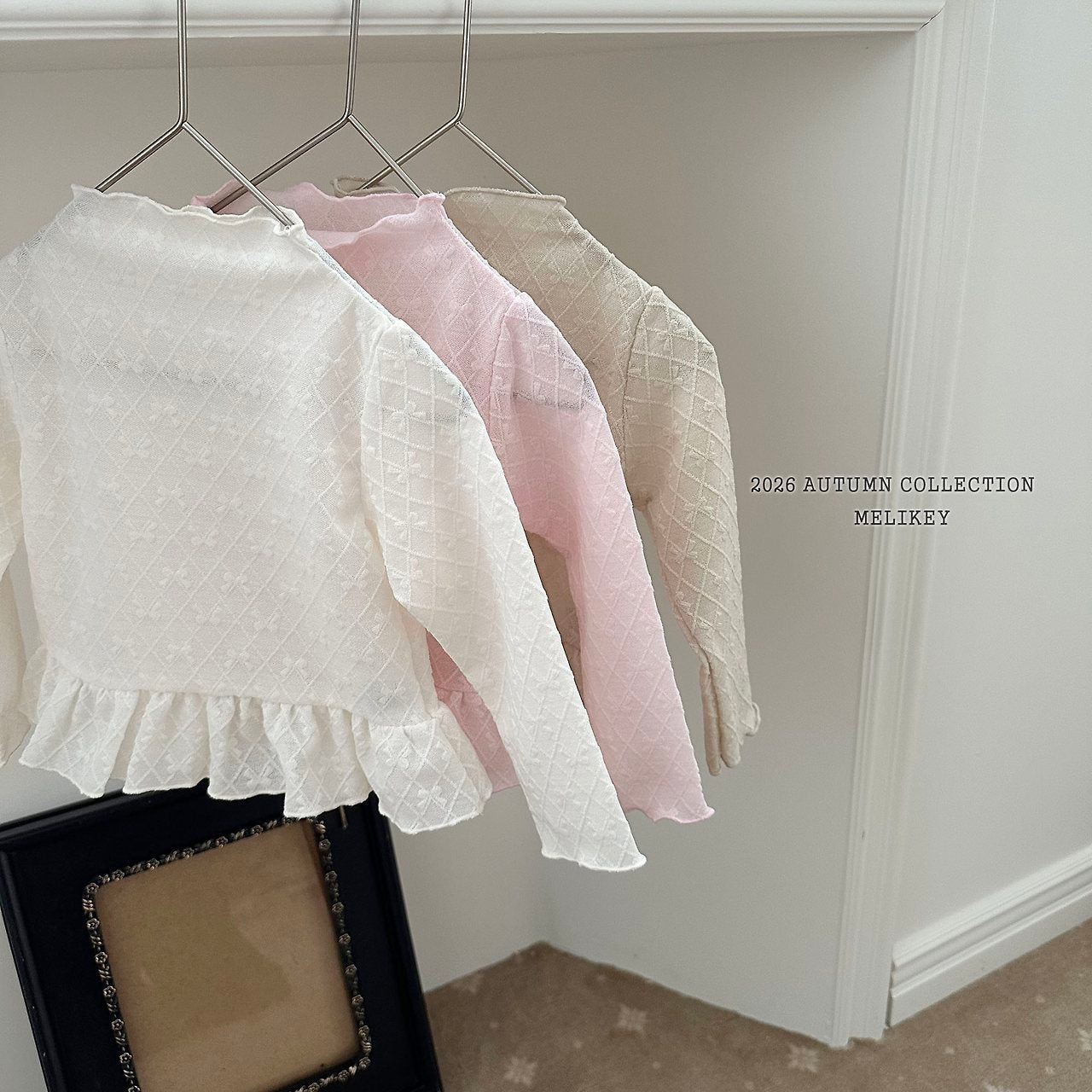 ［Melikey］Frill ribbon mesh tops