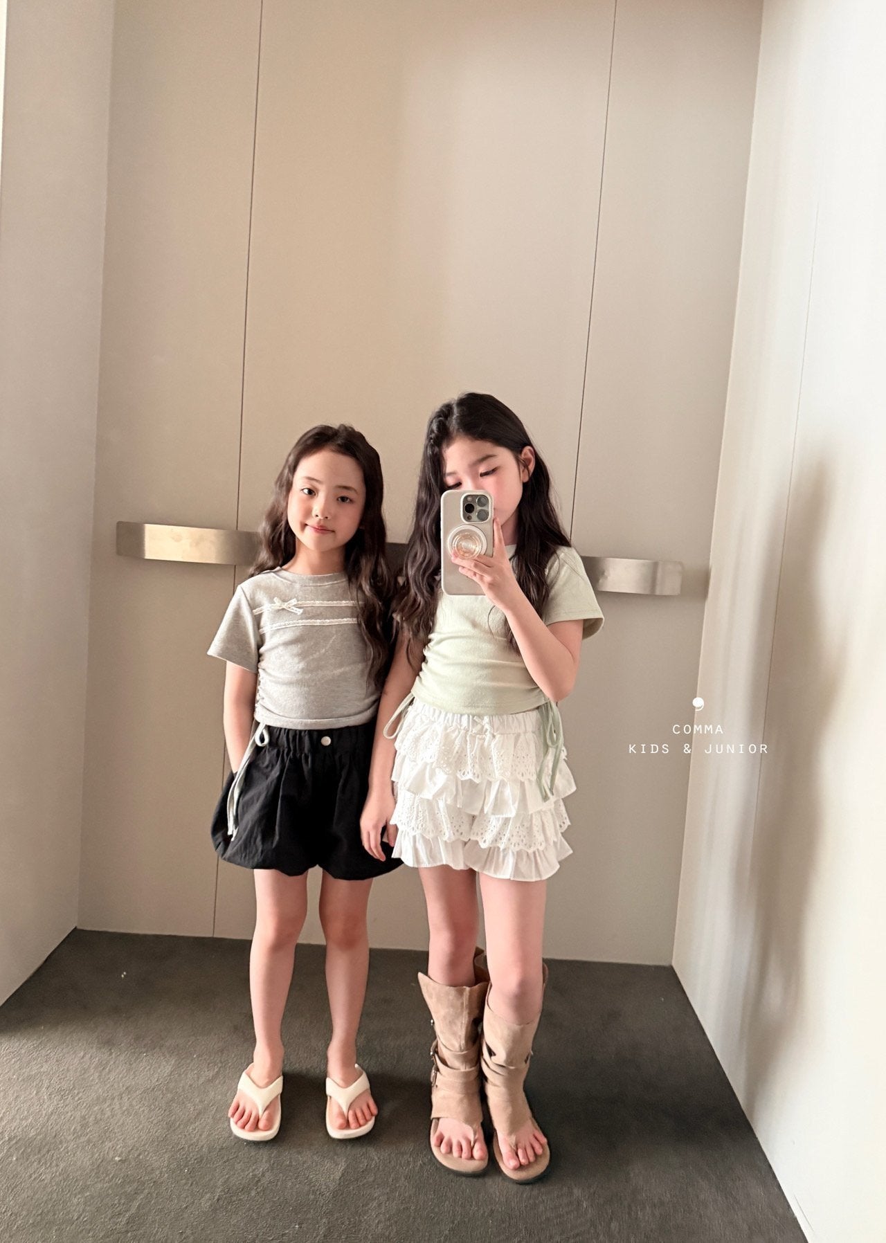 ［comma］String lace tee