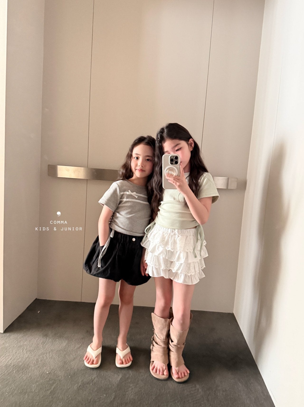 ［comma］String lace tee