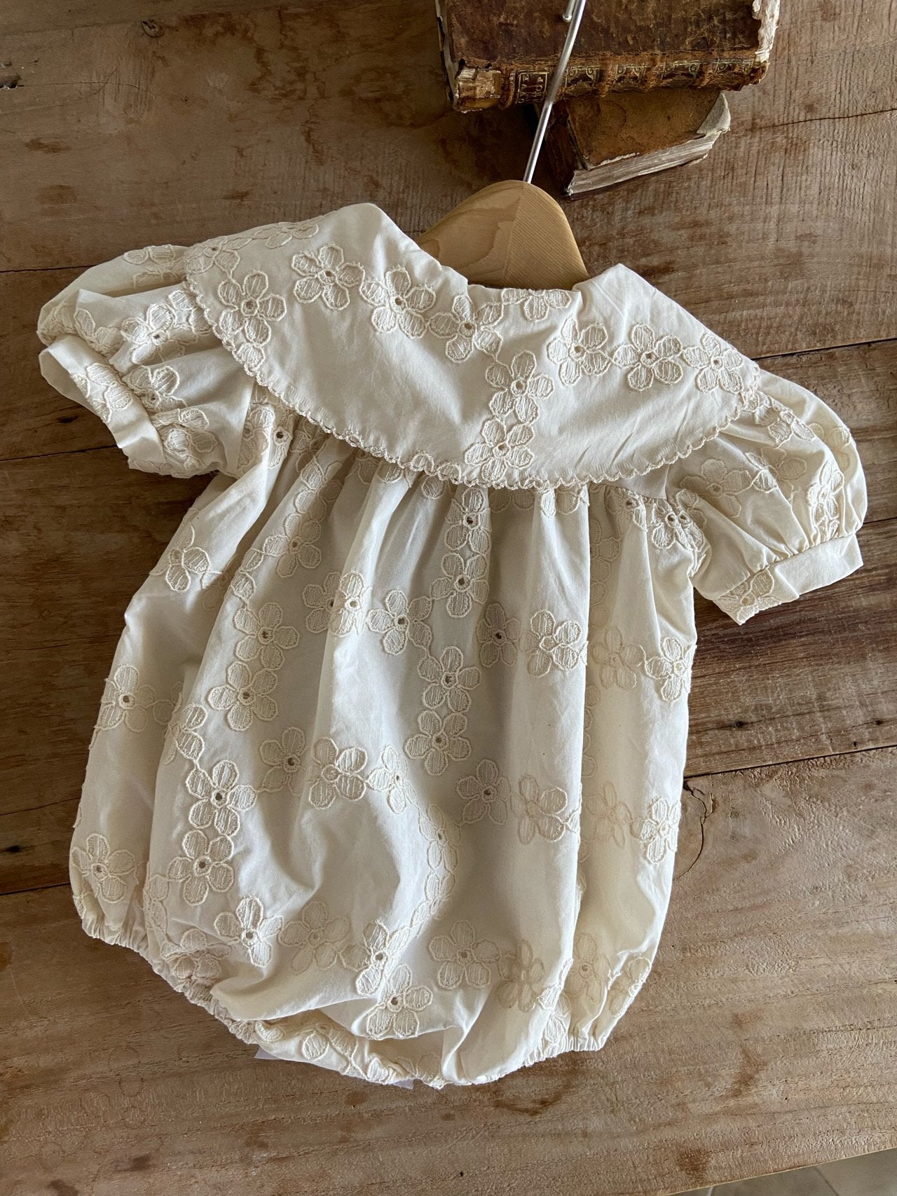 ［Anne shirley］Pure collar rompers