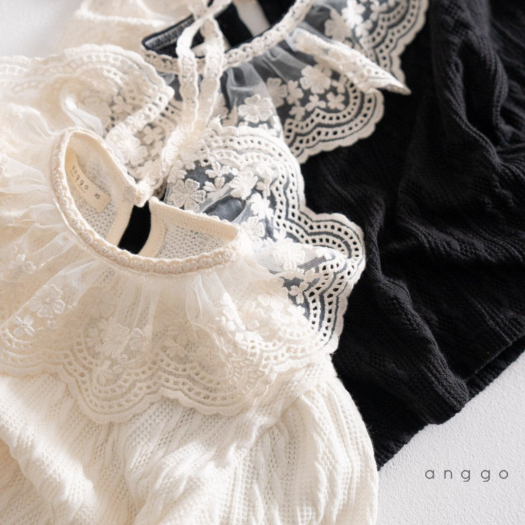 ［anggo］Honey blouse