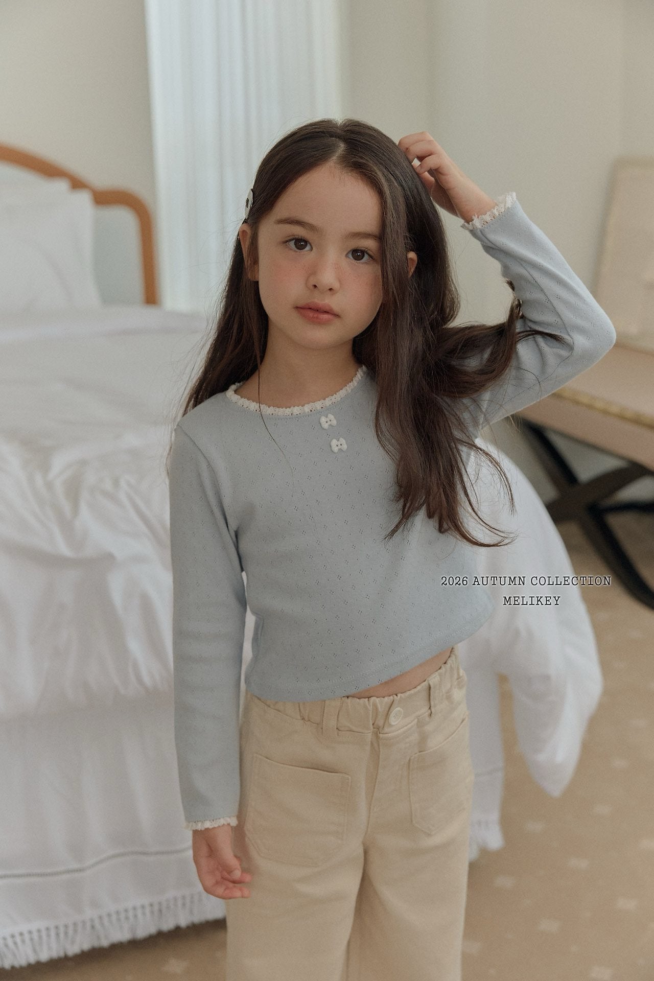 ［Melikey］Ribbon button lace tee