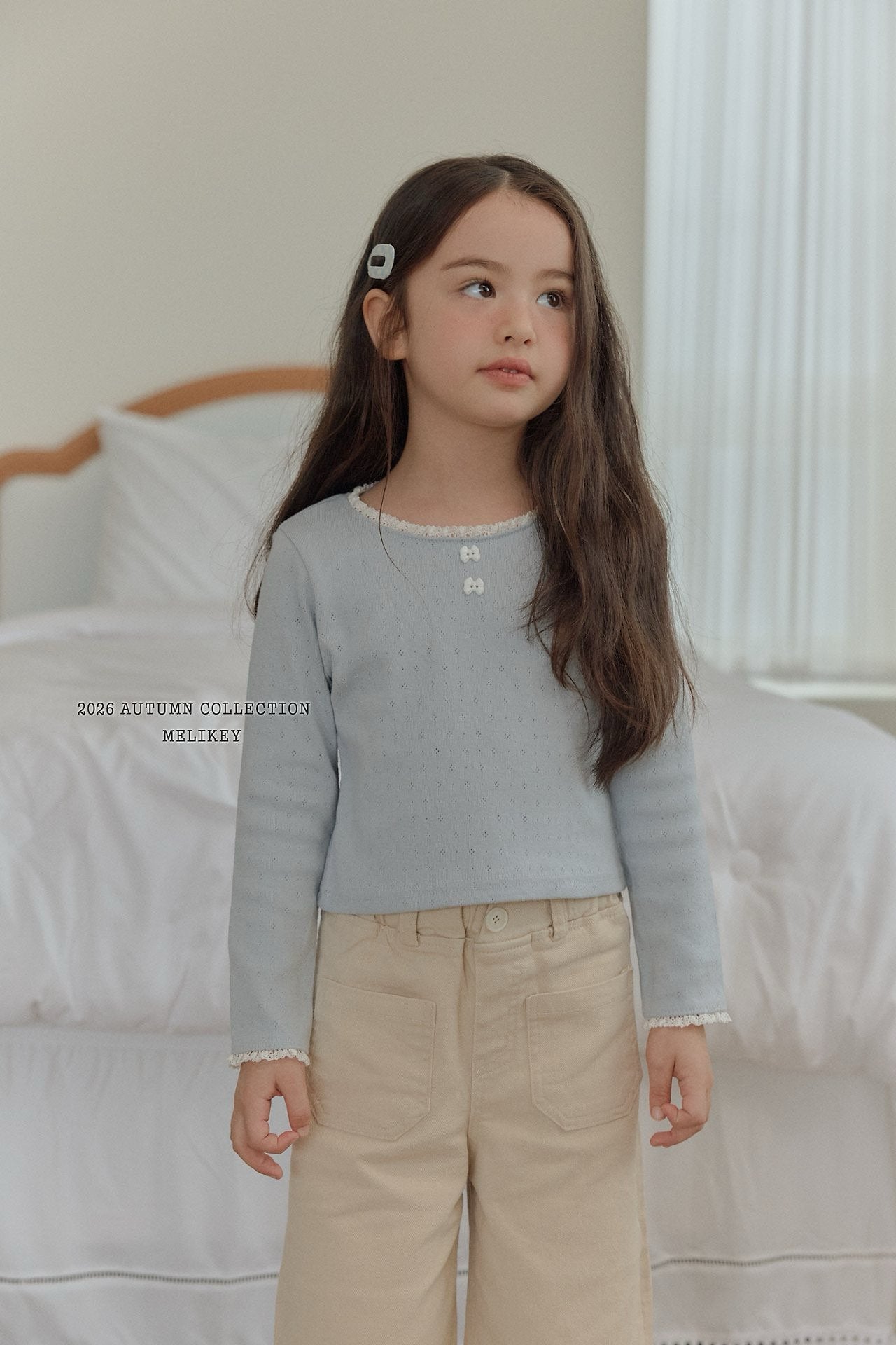 ［Melikey］Ribbon button lace tee