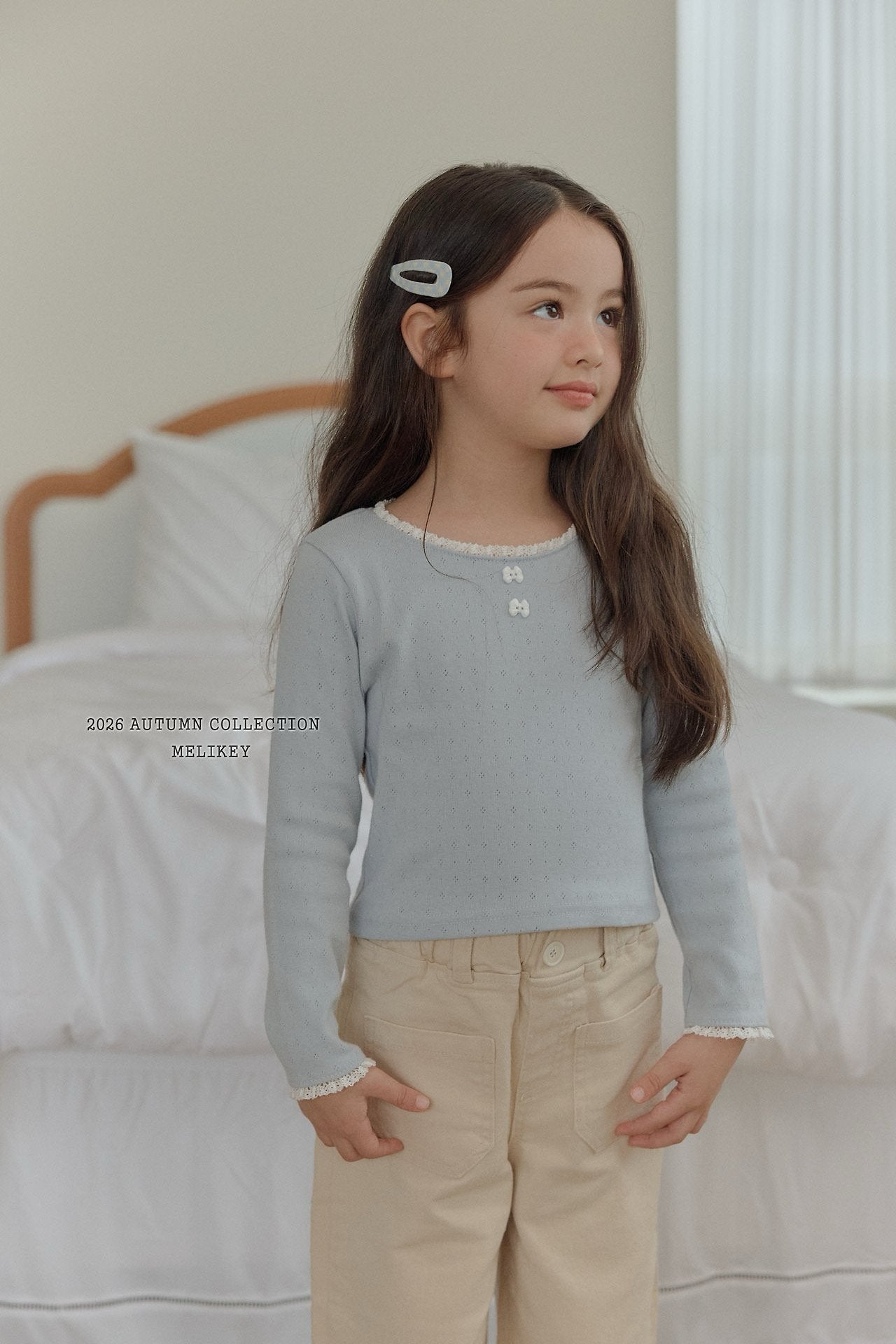 ［Melikey］Ribbon button lace tee