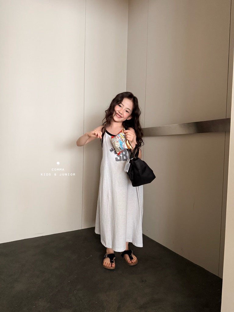 ［comma］Two tone long one-piece