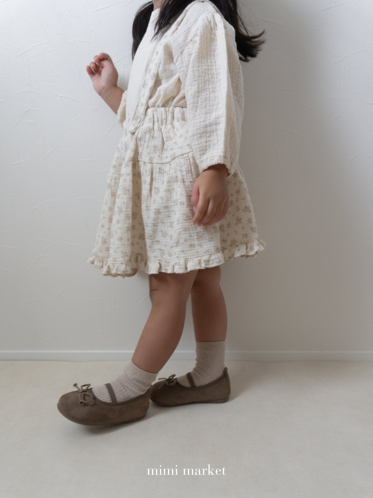 ［mimi market］Neck frill dot blouse
