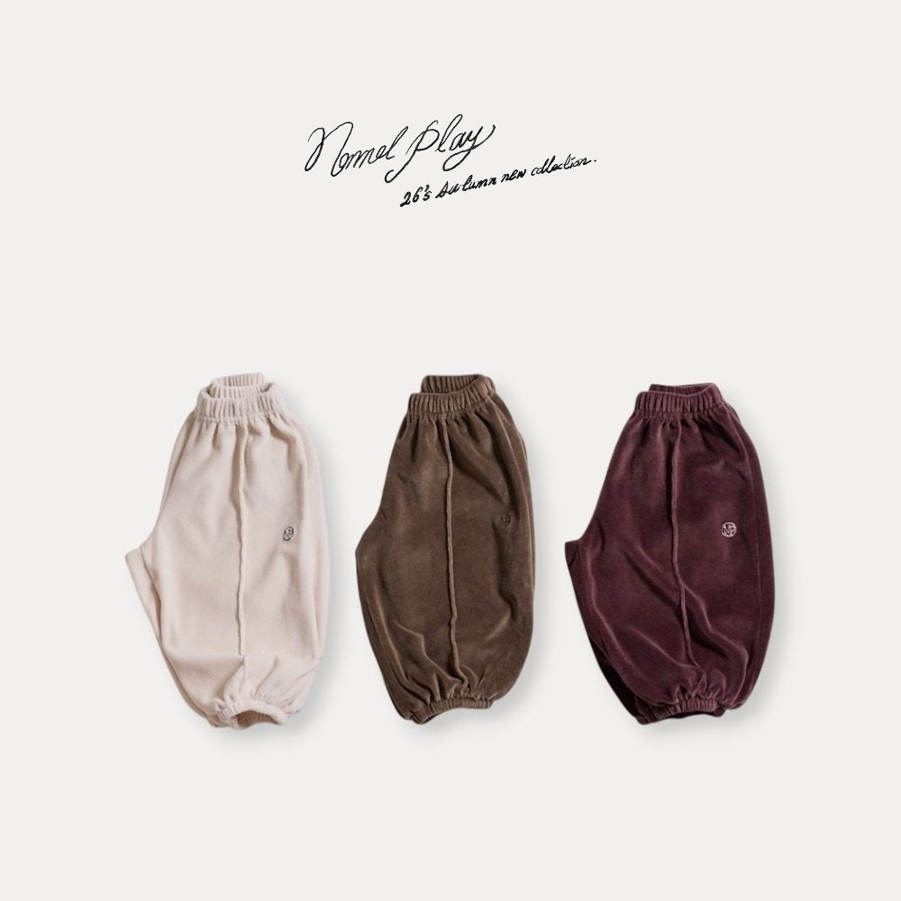 ［normalplay］Velvet Jogger Pants