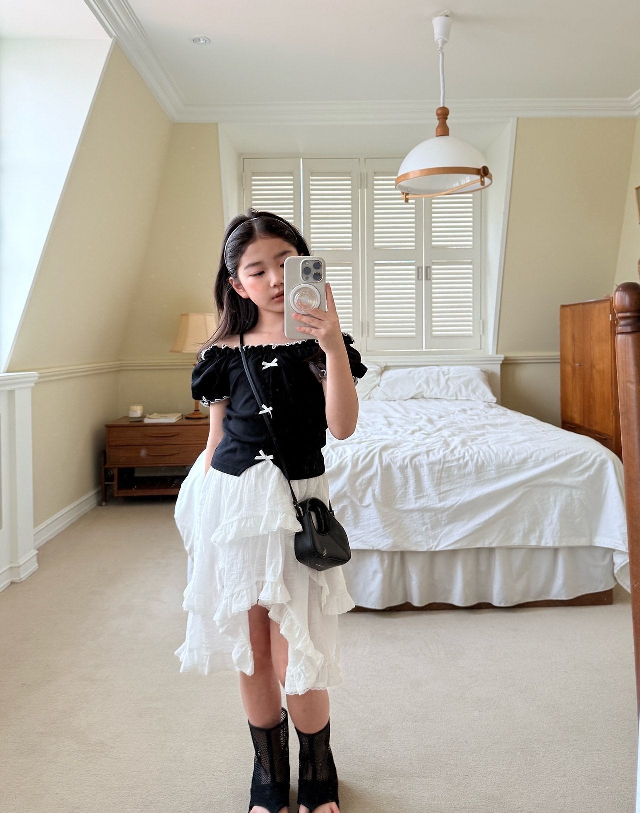 ［comma］Ribbon Shoulder puff tee