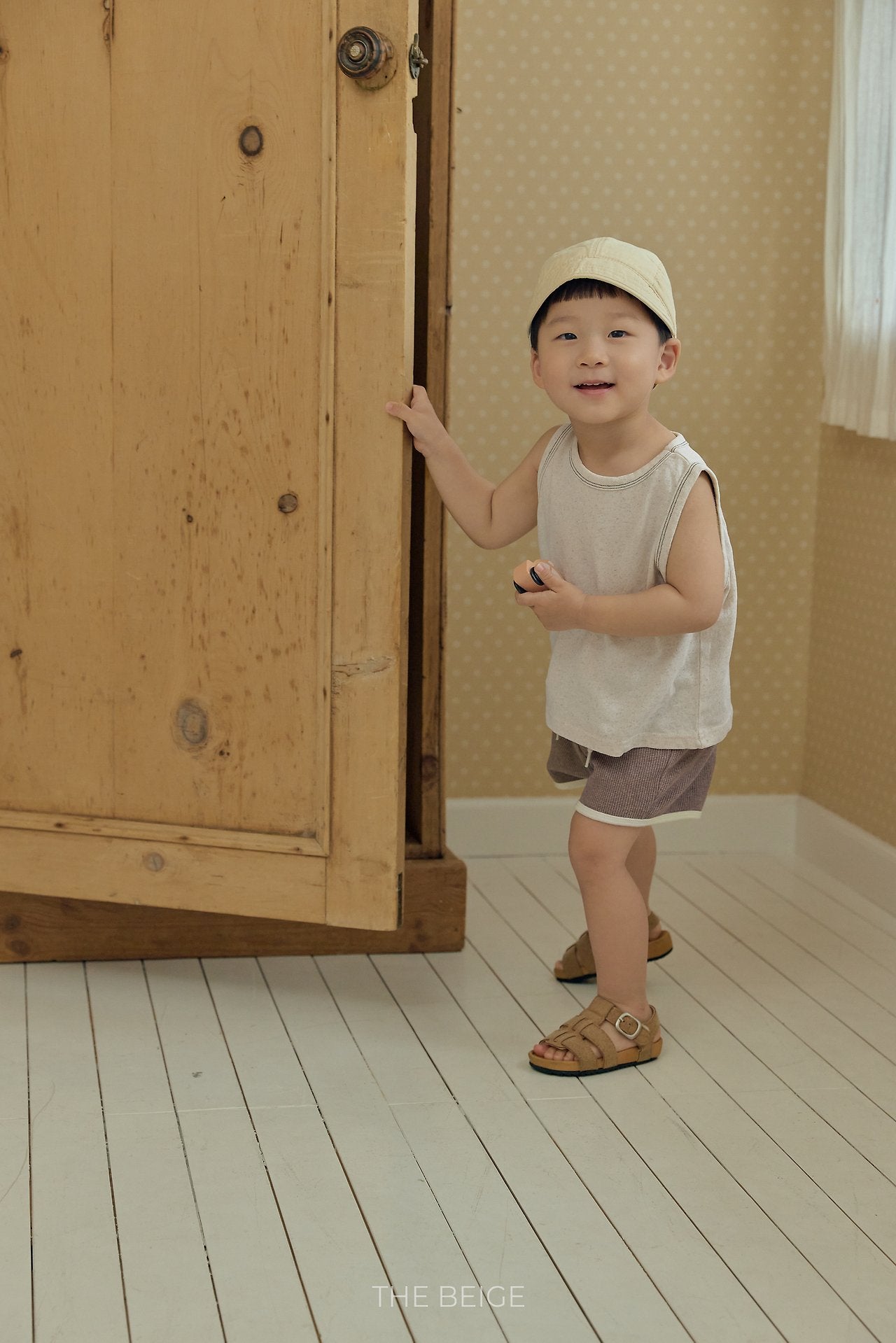 ［The beige］Basic sleeveless tops